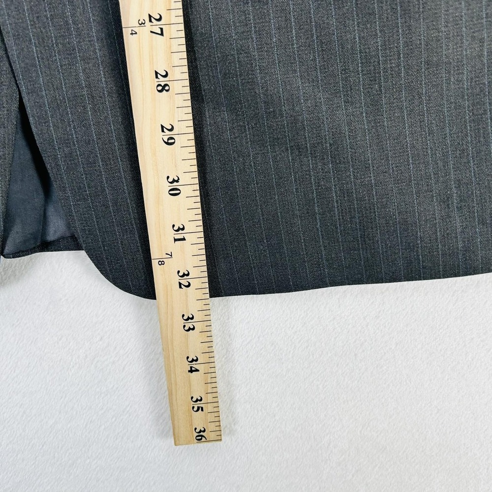Hart Schaffner Marx Suit Jacket Mens 44R Gray Pinstripe Classic Fit Two Button - Picture 5 of 16